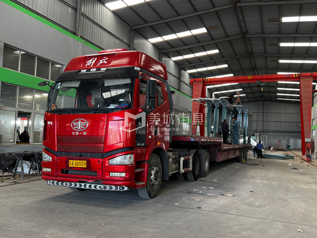 南京公交（jiāo）候車亭（tíng）