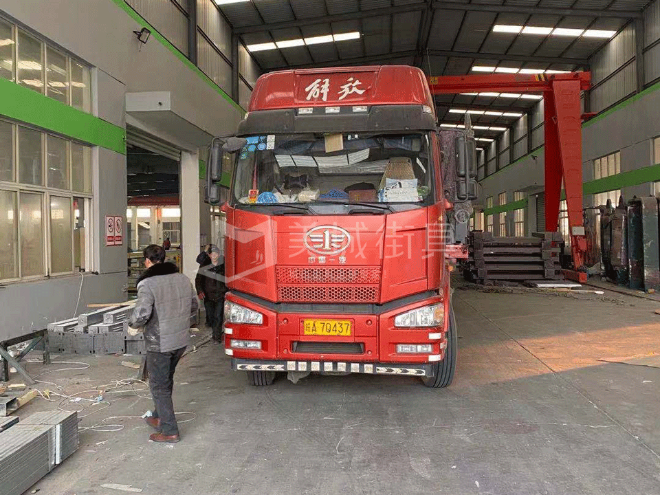 合肥（féi）候車亭（tíng）發貨